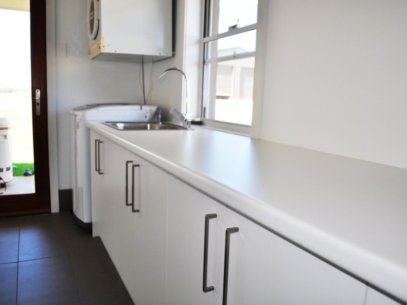 1662677783 laundries